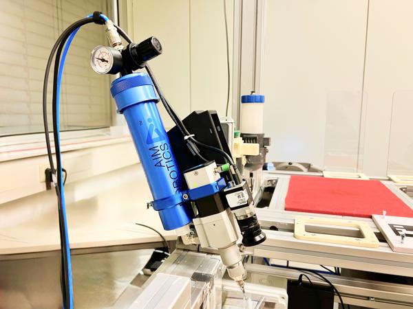 Additiv gefertigtes Bauteil (SLS/PA12) im Einsatz